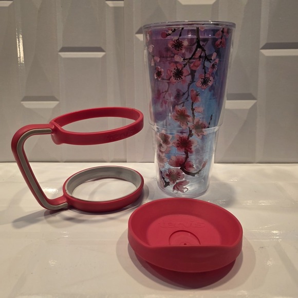 Tervis Insulated Tumbler Retired Cherry Blossoms 24 Ounce with Pink Lid & Handle - Picture 3 of 7